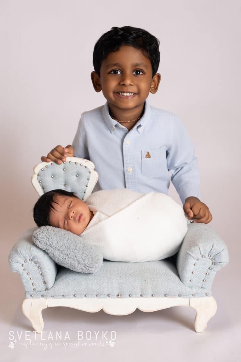 Sibling & Me Sessions—No Parents Included!